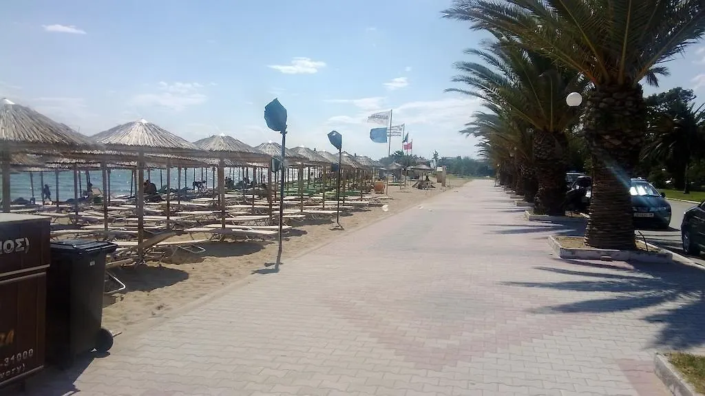 Gaia Studios & Apartments Nea Plagia