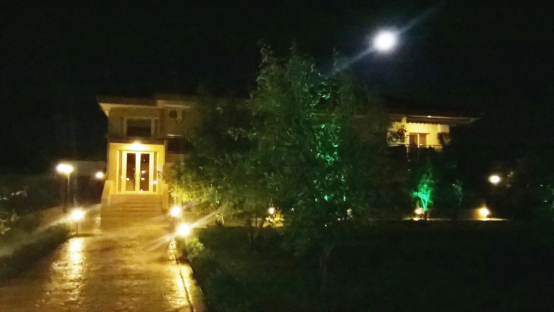 Gaia Studios & Apartments Nea Plagia Grecia